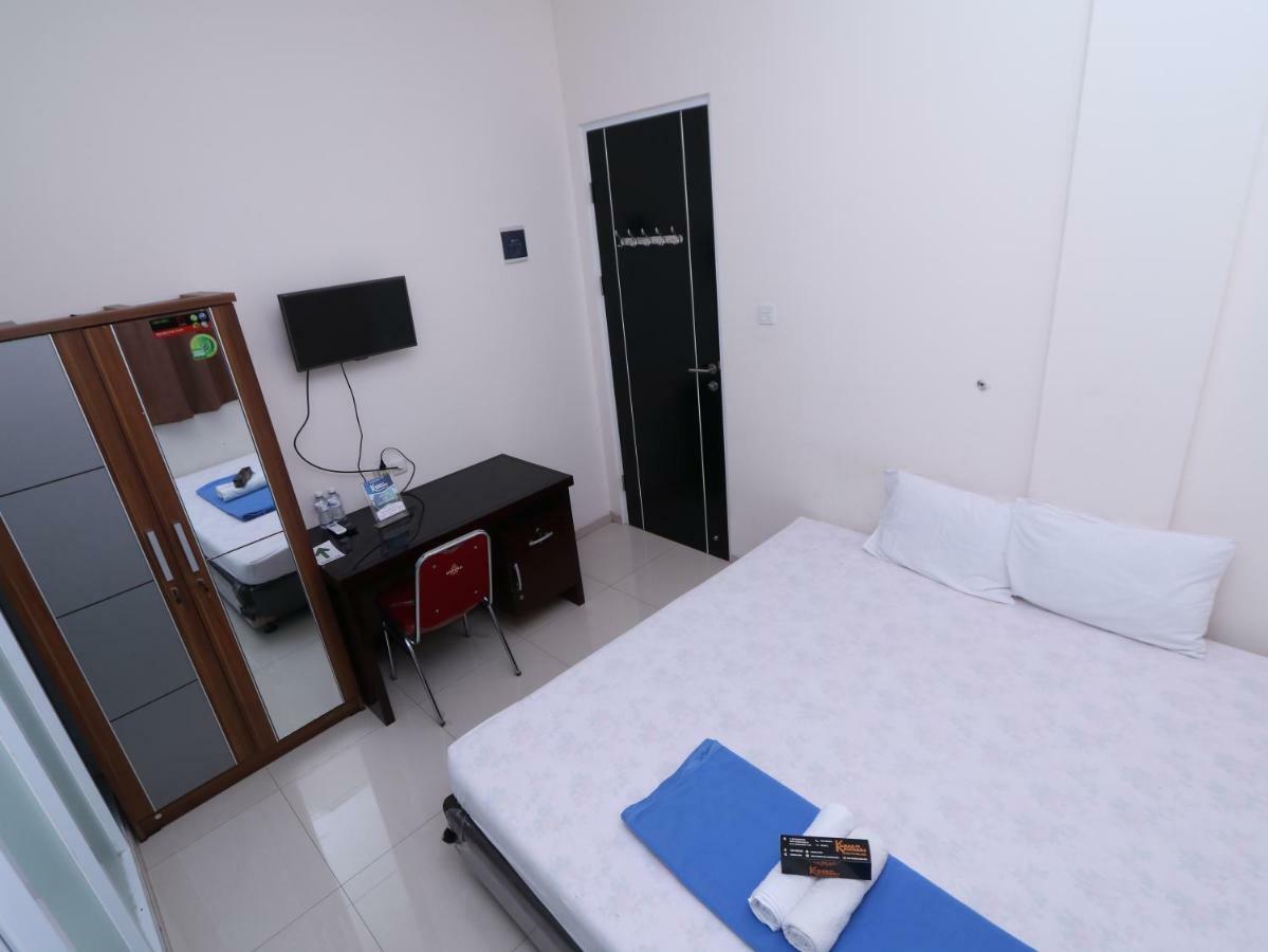 Kamar Keluarga Tanah Abang Hotel Jakarta Exterior foto