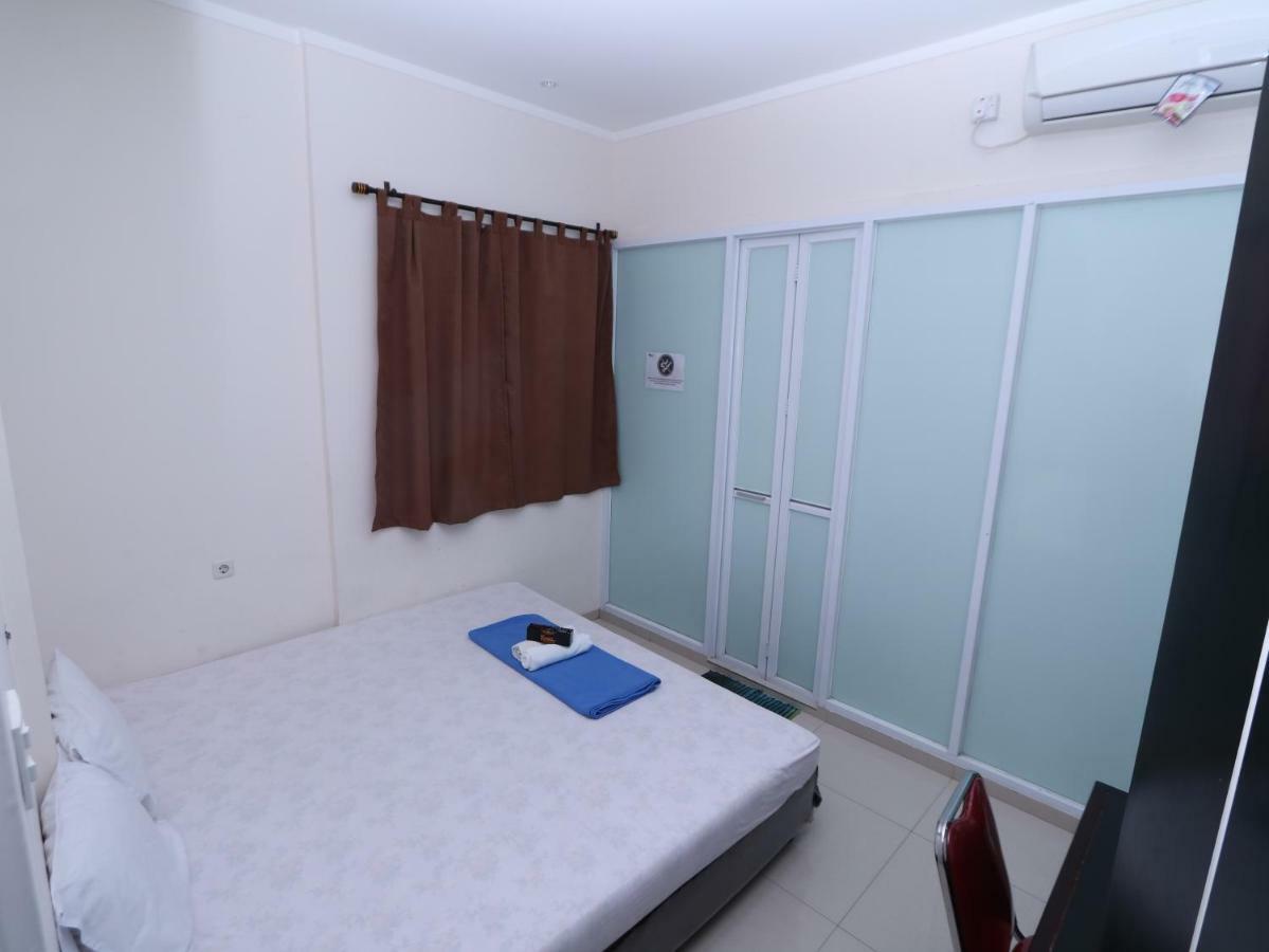 Kamar Keluarga Tanah Abang Hotel Jakarta Exterior foto